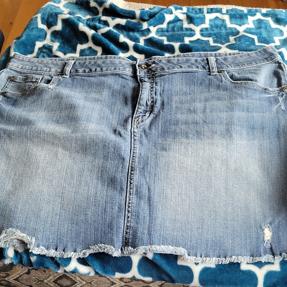 Denim skirt